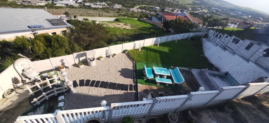 5 Bedroom Property for Sale in Seemeeu Park Western Cape
